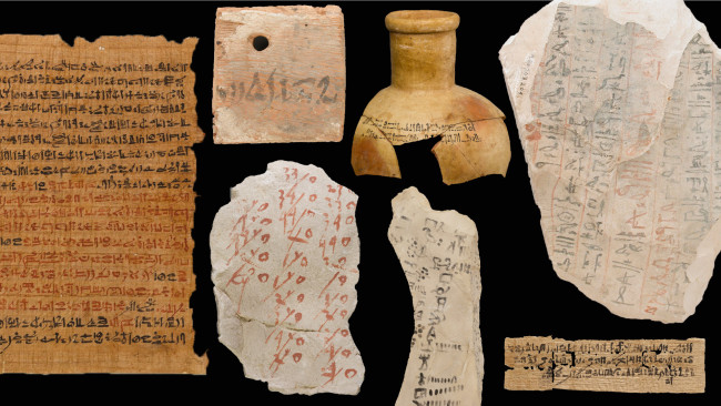 Montage verschiedener antiker Schriftfragmente.