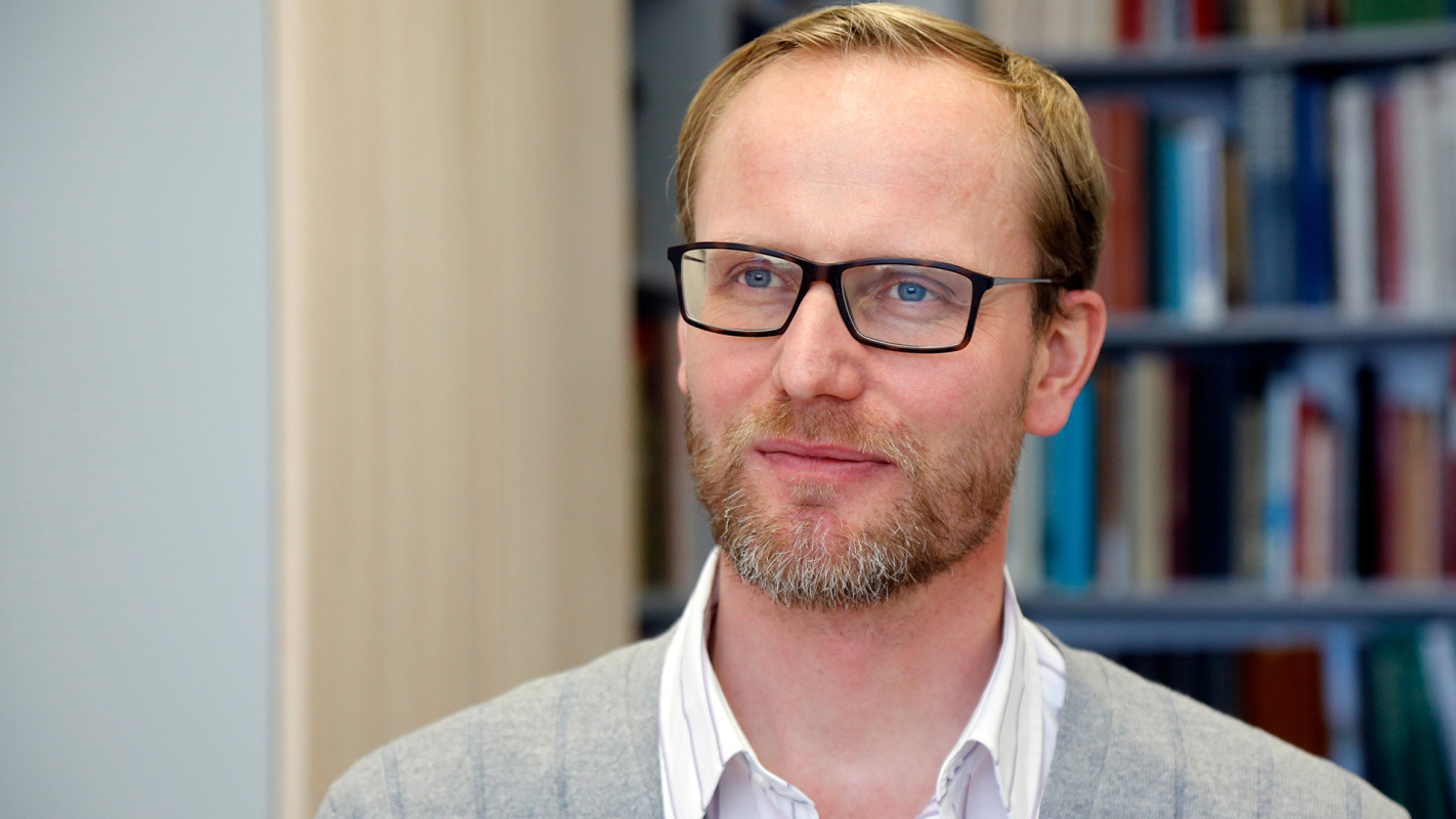 Prof. Dr. Dirk Wicke von der Goethe-Universität Frankfurt sieht im neuen Verbund Archäologie Rhein-Main die Chance zur engeren Verzahnung und damit Stärkung von Forschung und Lehre der Rhein-Main-Universitäten im Bereich der Archäologien. (Bild: Stefan F. Sämmer) Prof. Dr. Dirk Wicke von der Goethe-Universität Frankfurt