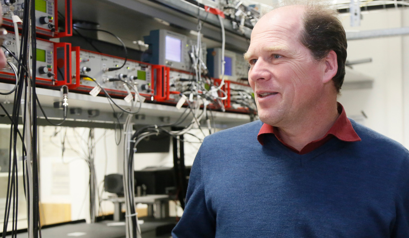 Prof. Dr. Ferdinand Schmidt-Kaler forscht am Institut für Physik der Johannes Gutenberg-Universität Mainz.