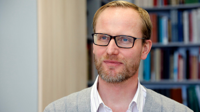 Prof. Dr. Dirk Wicke von der Goethe-Universität Frankfurt