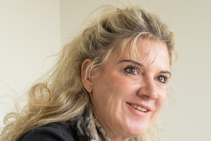 Portraitaufnahme von Prof. Petra Ahrweiler